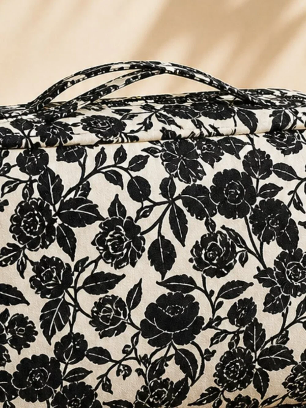 Vera Bradley Women's Nylon Lay Flat Travel Organizer Bubbly Flowers Black NWT